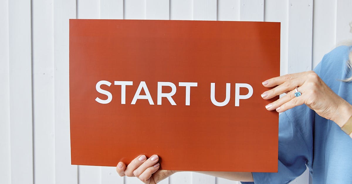 Creative Applications of Illuminated Signs in Retail Environments